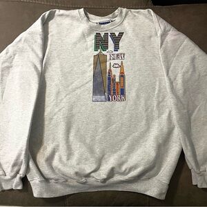 Vintage 90’s New York City NYC Men’s Crewneck Sweatshirt Size Large